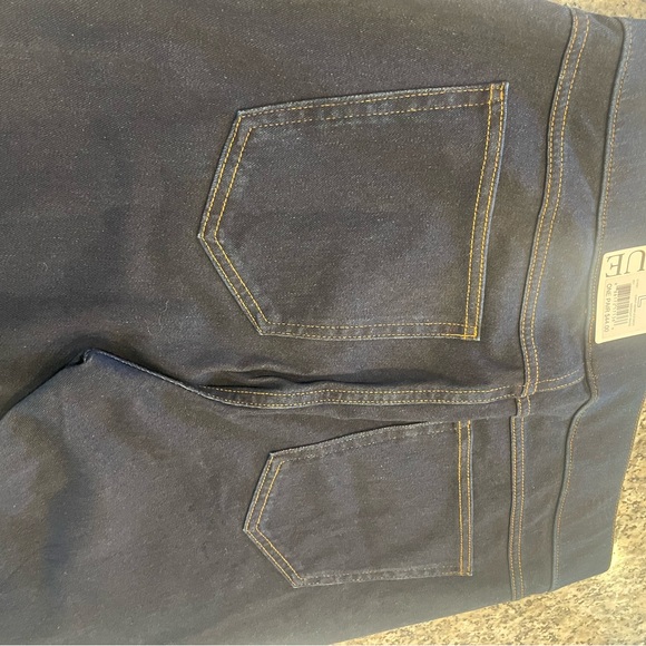 HUE 🦋Dark Blue Jeggings for Women 💙💙💙NWT💙💙 size Large - Picture 7 of 12